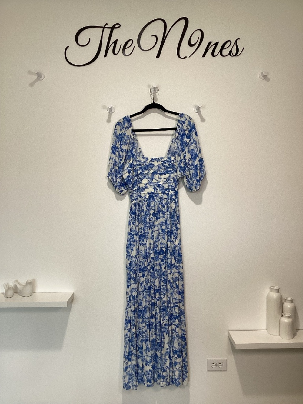 Arula NWT Blue & Withe Floral Square Neckline Dress w/ Puff Sleeves Size X NWT